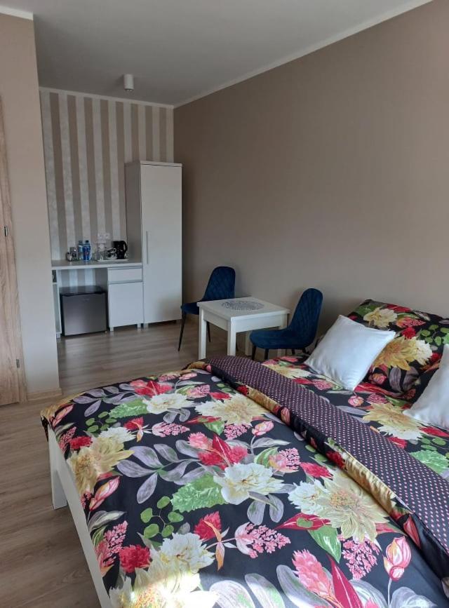 Aparthotel Pod Kogucikiem à Krzyzanowice Extérieur photo